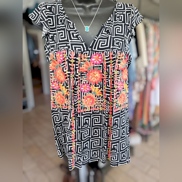 Savanna Jane Tops - Savanna Jane Embroidered Flutter Sleeve Blouse, S